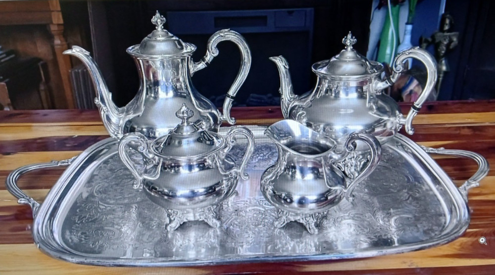 Reed & Barton Regent 5600 Silver Plated Tea Set 5 Piece Set With Tray