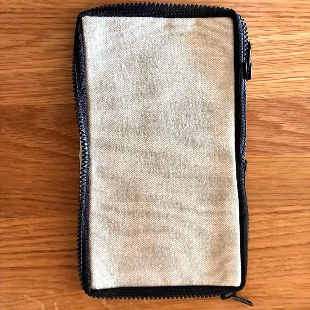 Tsukushi pen case black #6e191d