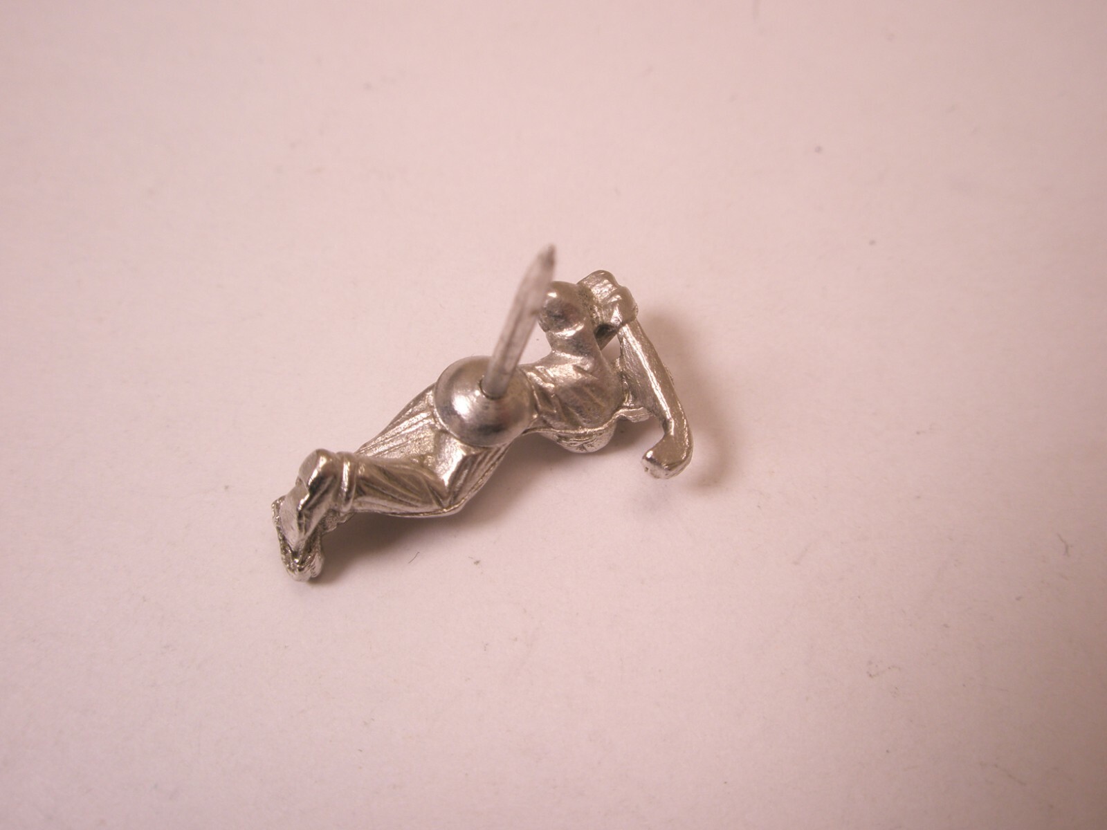 Golfer Golfing Follow Thru Vintage Tie Tack Lapel Pin club tournament l pga m118