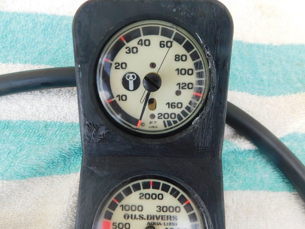 Aqua Lung Excellent, late model, ( read all details )