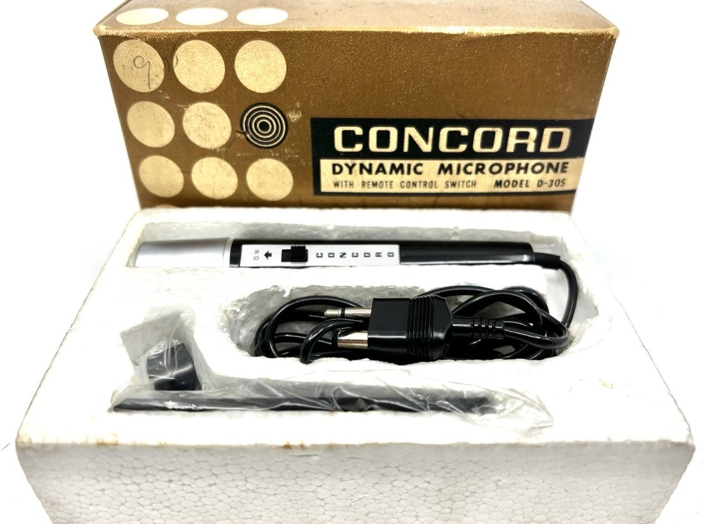 NOS Vintage Concord D-305 Dynamic Microphone w Remote Control Switch IMP 200 Box