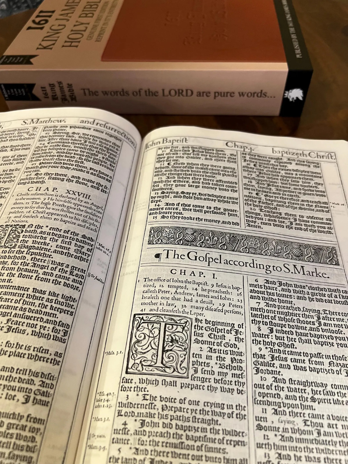 1611 KJV Facsimile w/ Apocrypha: 1st Edition, Authentic Reproduction (11x7x1.5)