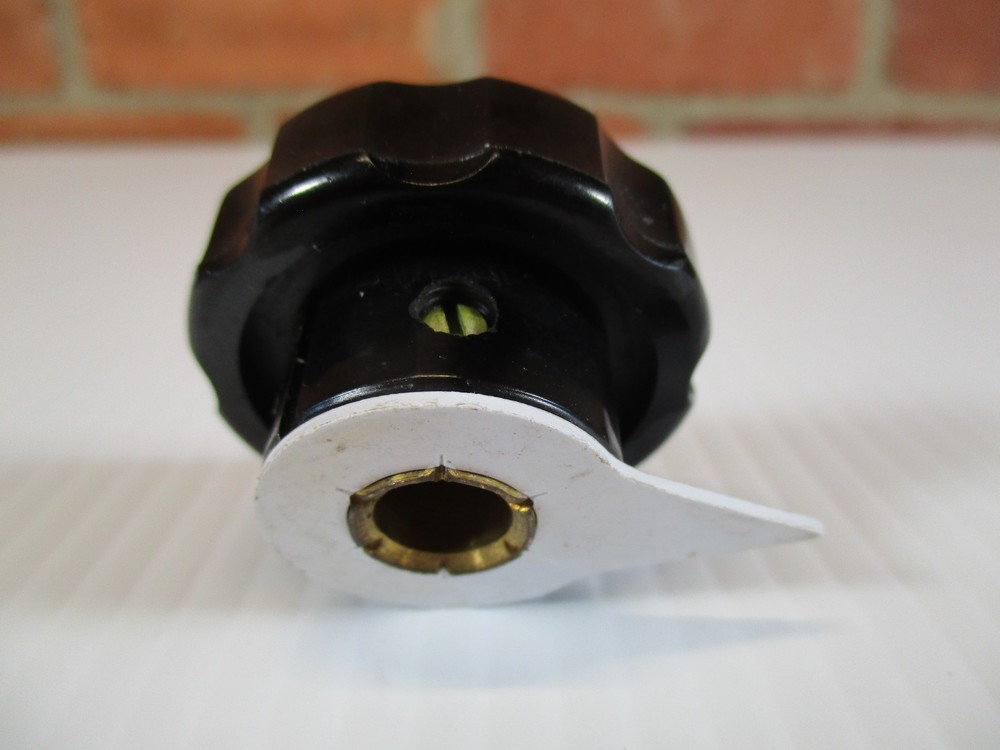 Vintage Bakelite Pointer Knob 1-1/2" Pointer Ham Radio Test Equipment