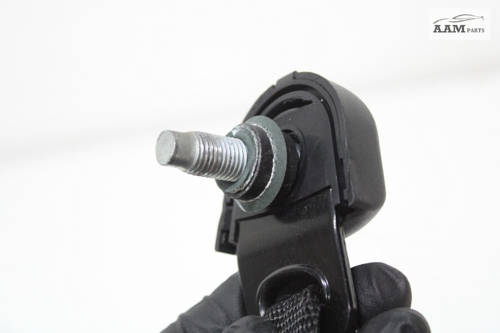 2018-2023 FREIGHTLINER CASCADIA FRONT LEFT SLEEPER BUNK NET BELT RECEIVER OEM