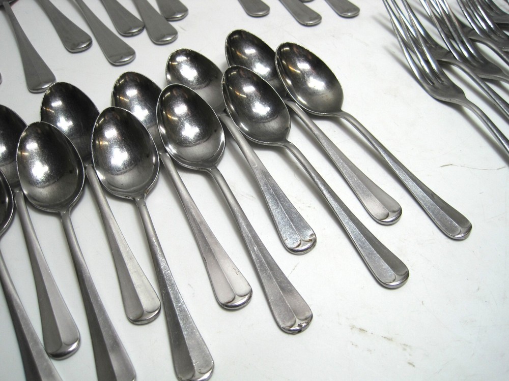 68 Pieces Oneida Northland POST ROAD Stainless Flatware Korea