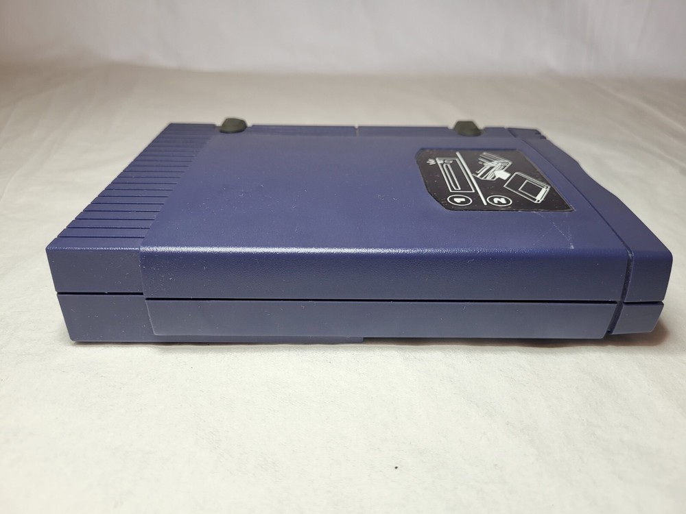 iOmega zip100 Z100P2 100MB External Zip Drive - No Cords, Untested