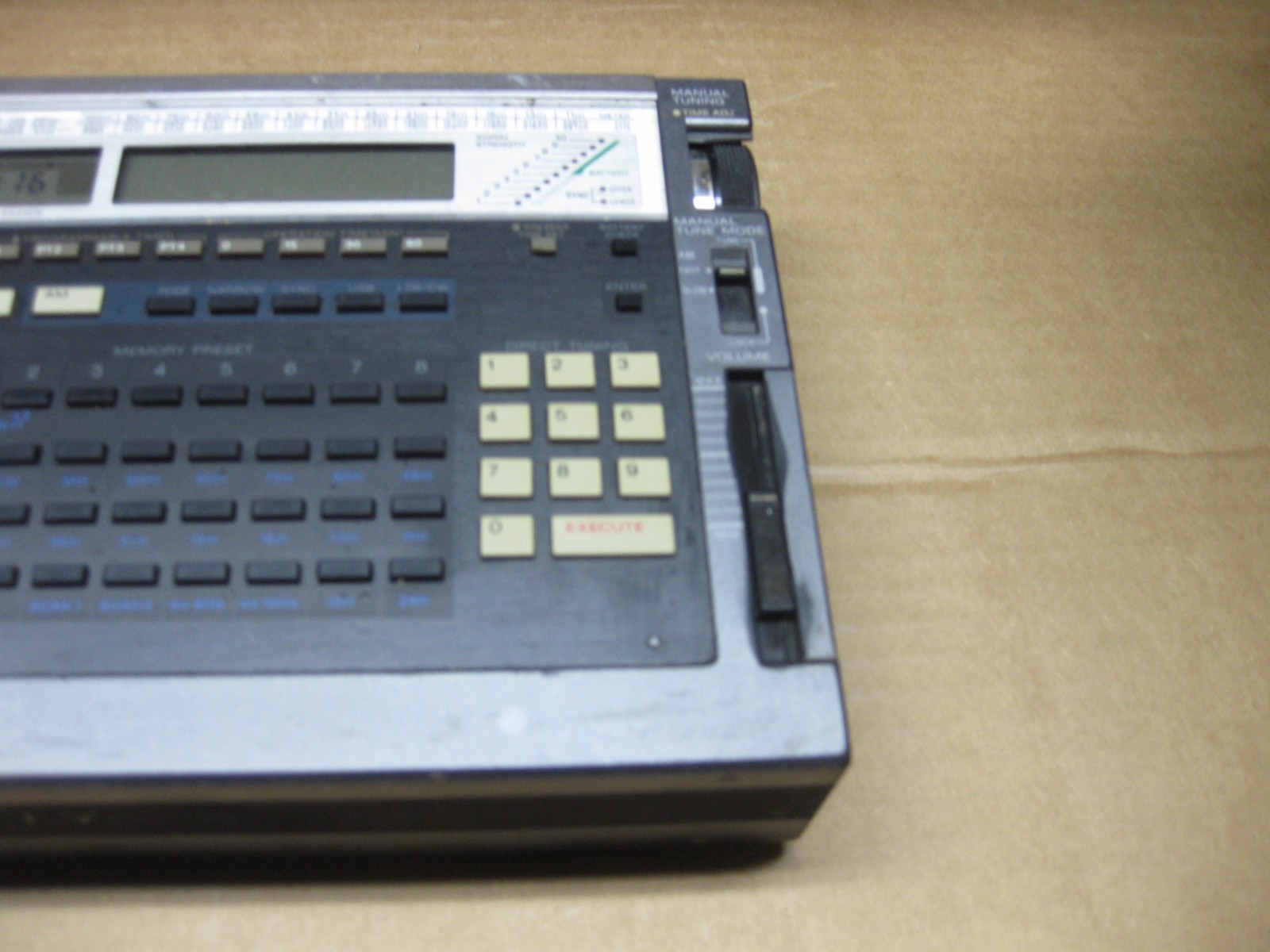 SONY ICF-2010 AIR/FM/LW/MW/SW/PLL Synthesized Receiver Short Wave. Working