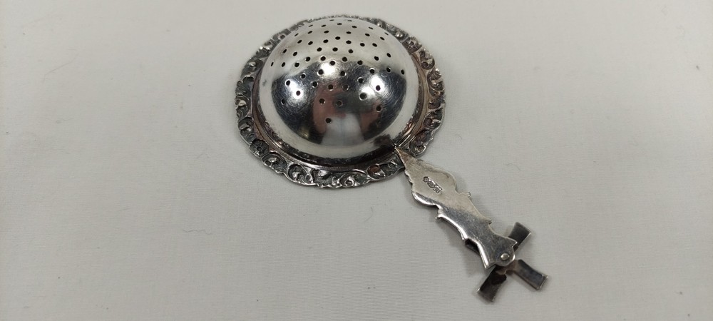 Vintage Dutch Silver Plated Windmill Over Cup Tea Strainer Rotating Sails HH 90