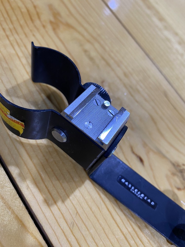 Hasselblad Adjustable Flash Arm 45039