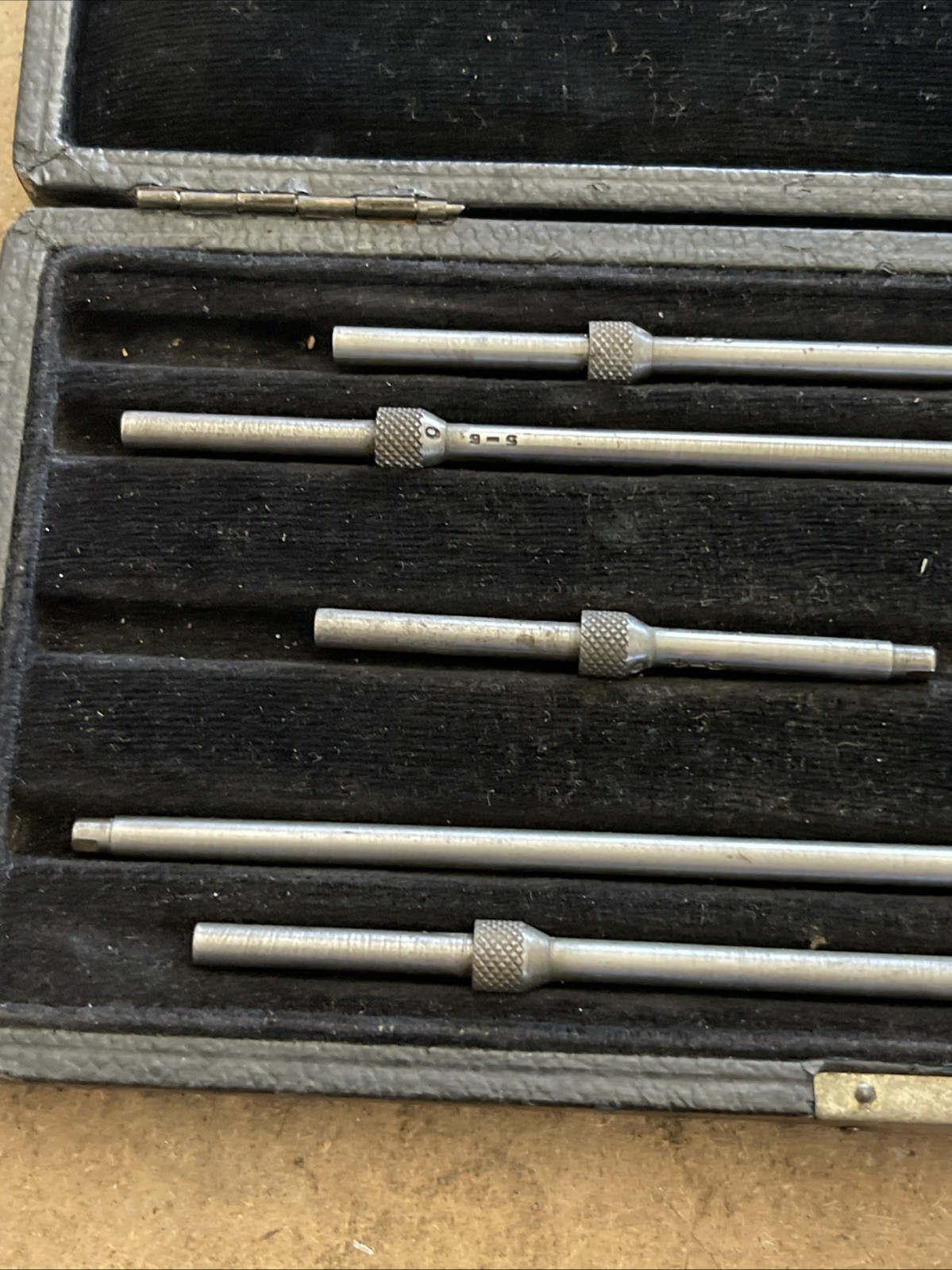 Vintage L. S. Starrett Inside Micrometer Set w/Rods & Case