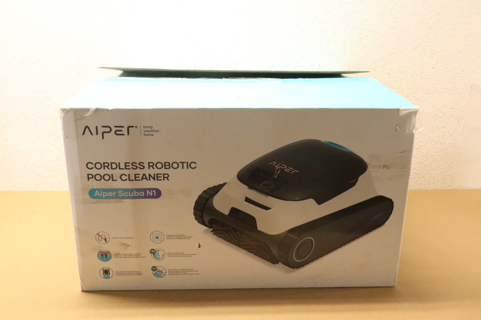 AIPER Scuba N1 Robotic Pool Vacuum Cleaner, Cordless, 2 Extra Brushes