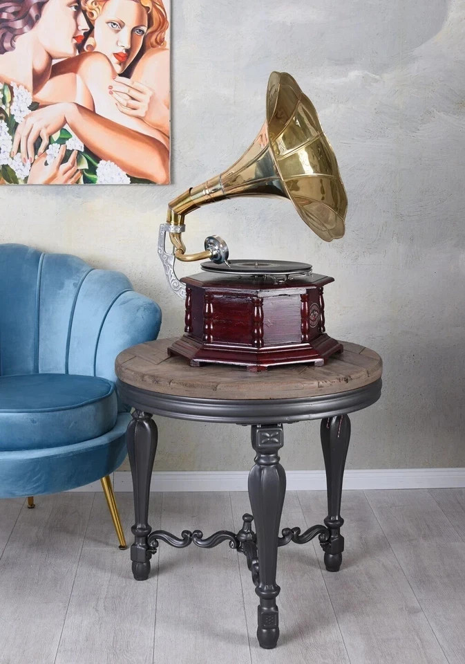 Classic HMV Gramophone – Antique Hand-Wound Phonograph, Working