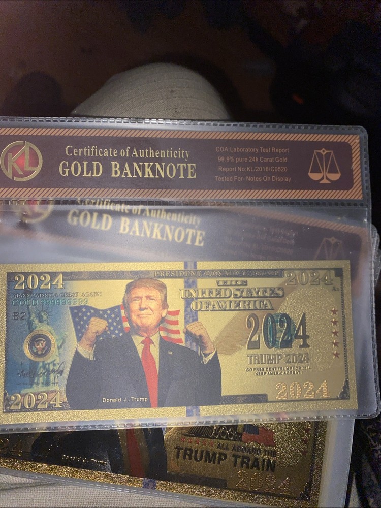 President Trump Gold Notes
