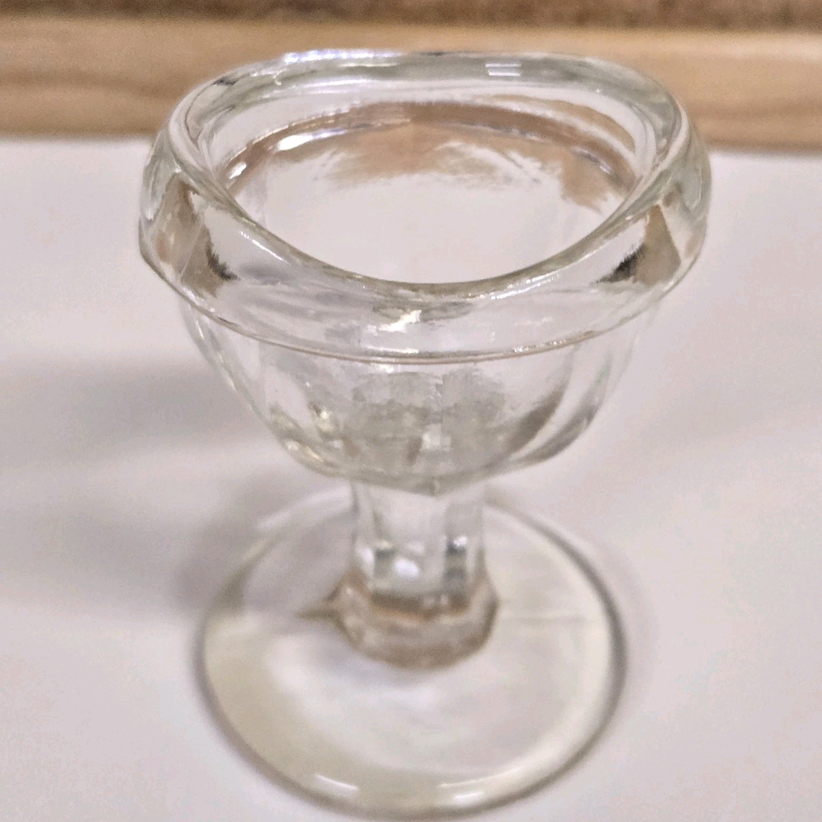 Vintage Gulfport 8 Paneled Clear Glass Eye Wash Cup Marked G