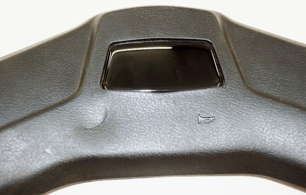 F3HS13A805CA Horn Assembly Mounting Hardware for Freightliner