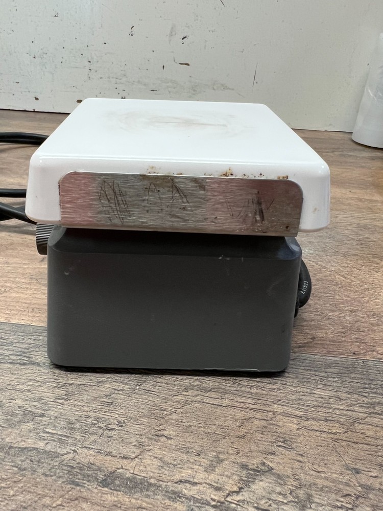 Corning PC-160 Laboratory Hot Plate