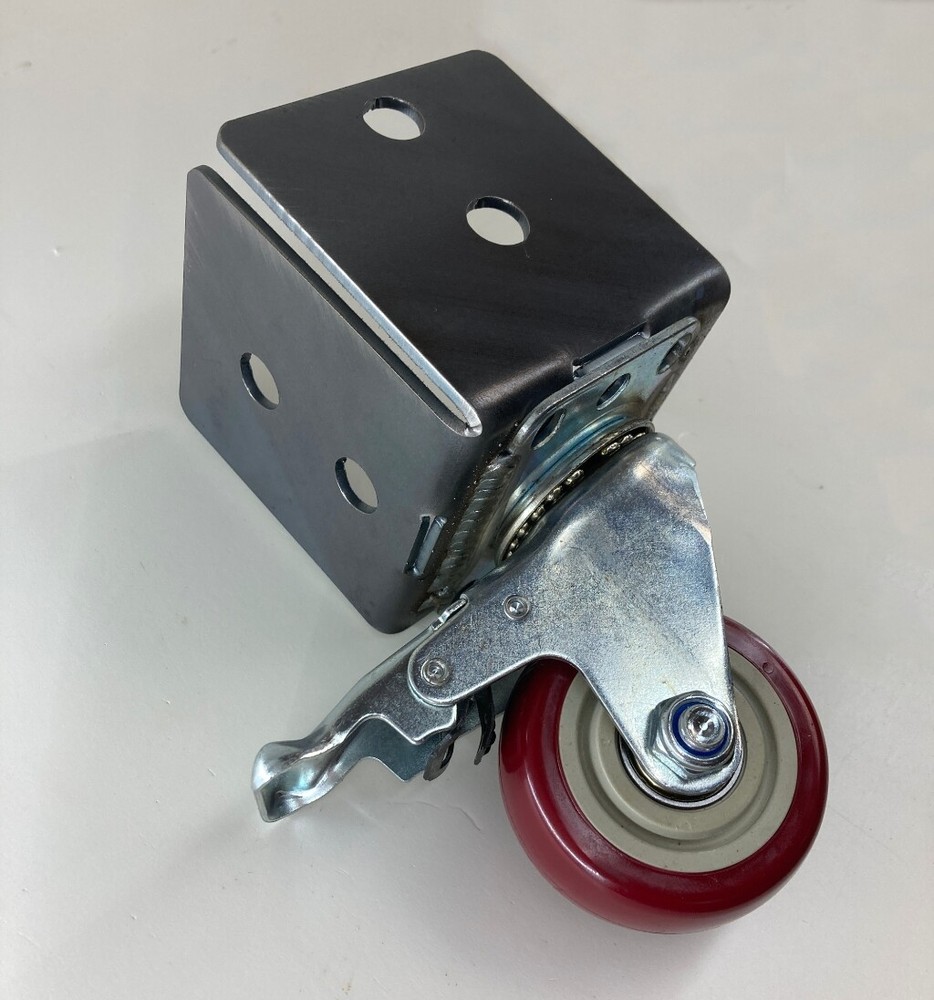 PostHugger™ 1000#CAP 4pc Set Roll & Lock Red Wheel Caster Brackets For 4X4 Posts