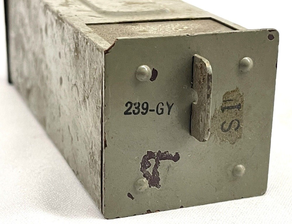 Vintage Relay 239-GY