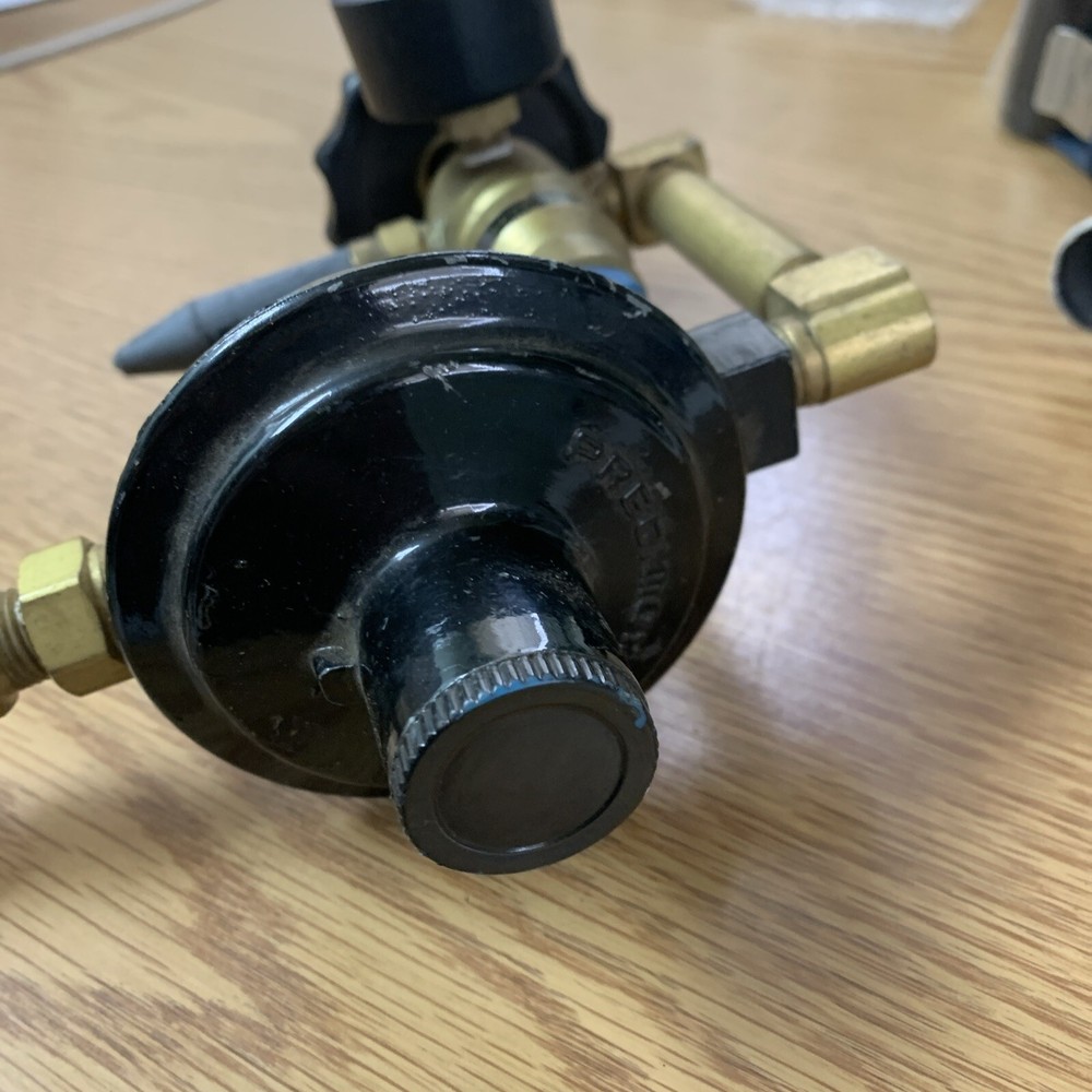 West Winds Helium Balloon Inflator See Pics