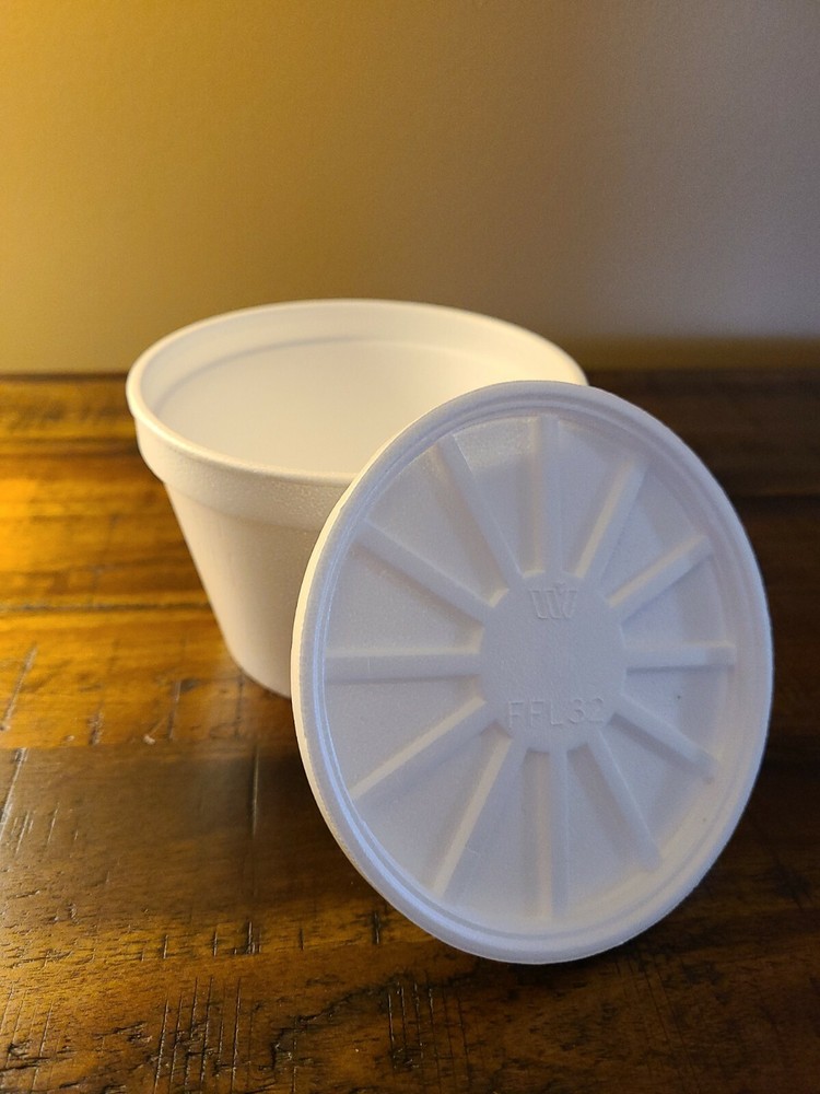 New!. 50 count Monogram 16oz Foam Squat White Container with lids.