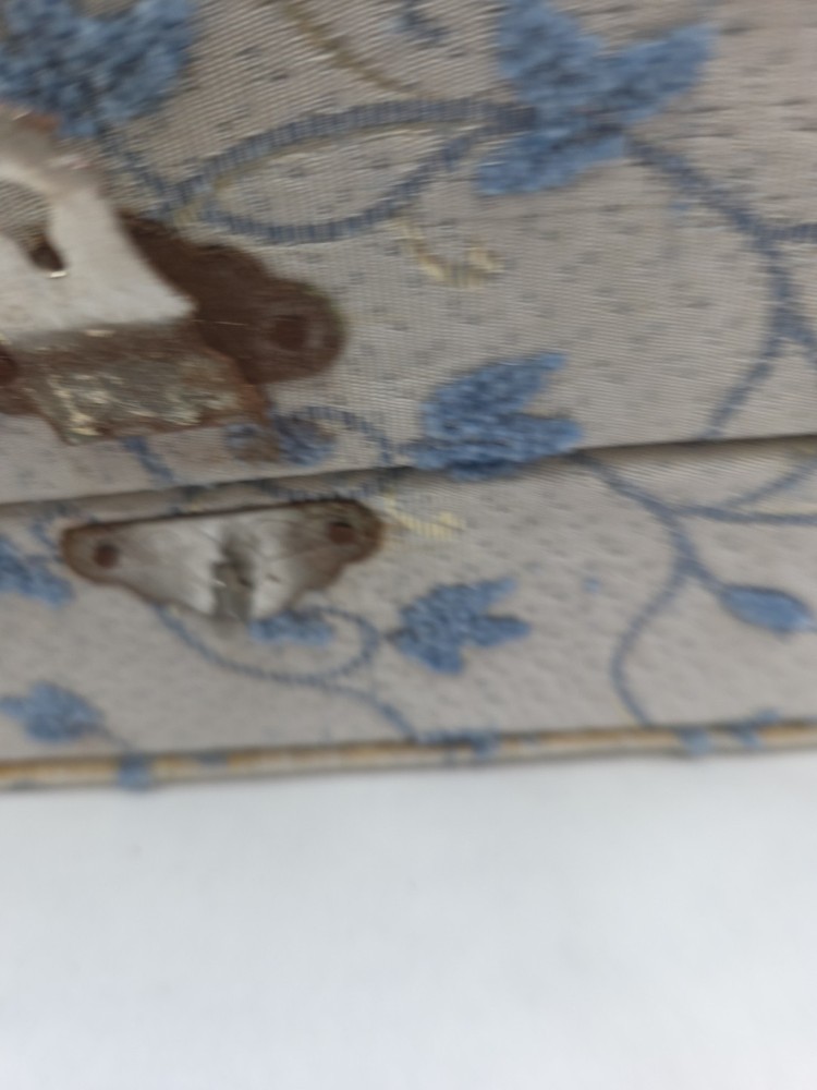 900 Silver Codiment Server