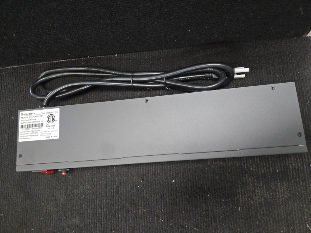 PDU Power Distribution Unit