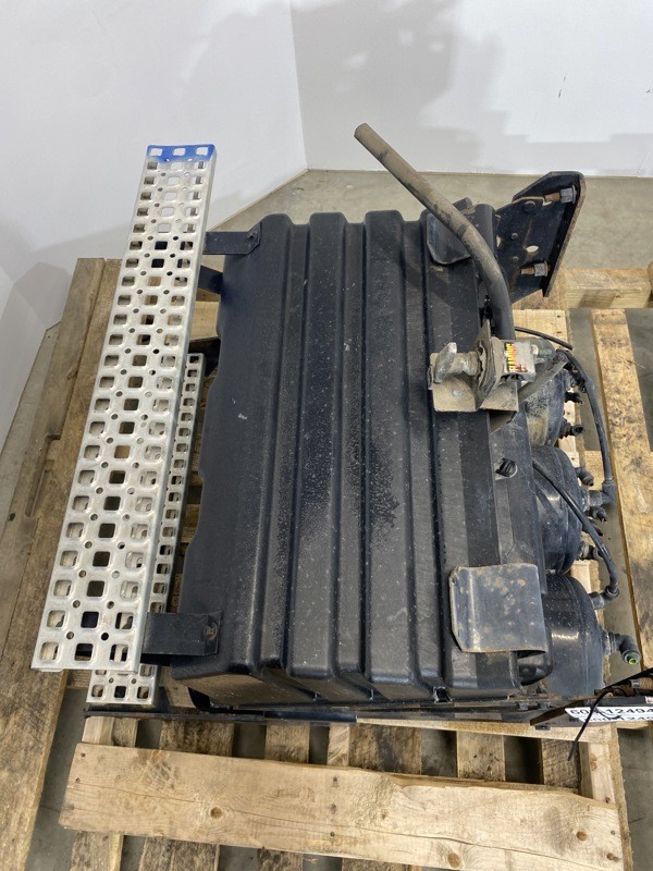 2012 Volvo VNM Battery Box (600-12494)