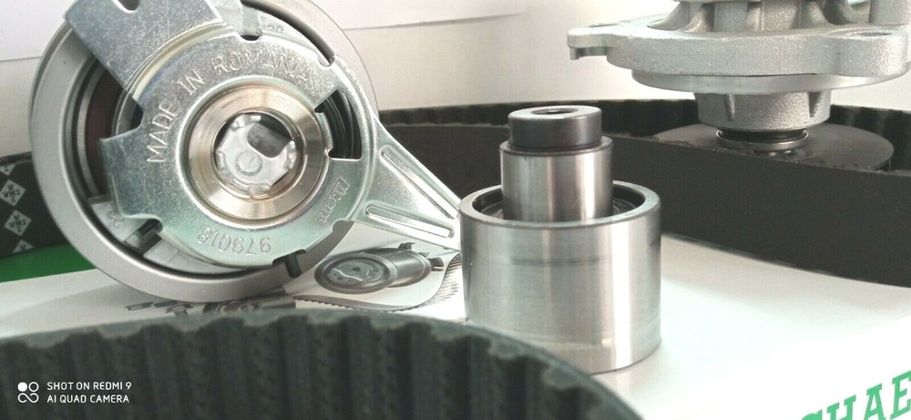 DISTRIBUTION KIT + SERVICE BELT FOR AUDI A3 SPORTBAK 1.6 TDI