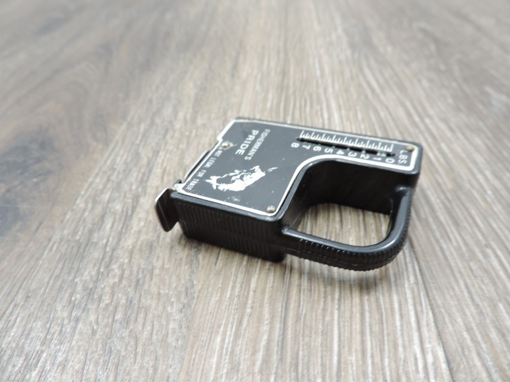 Fisherman's Pride Fish Scale & Measuring Tape