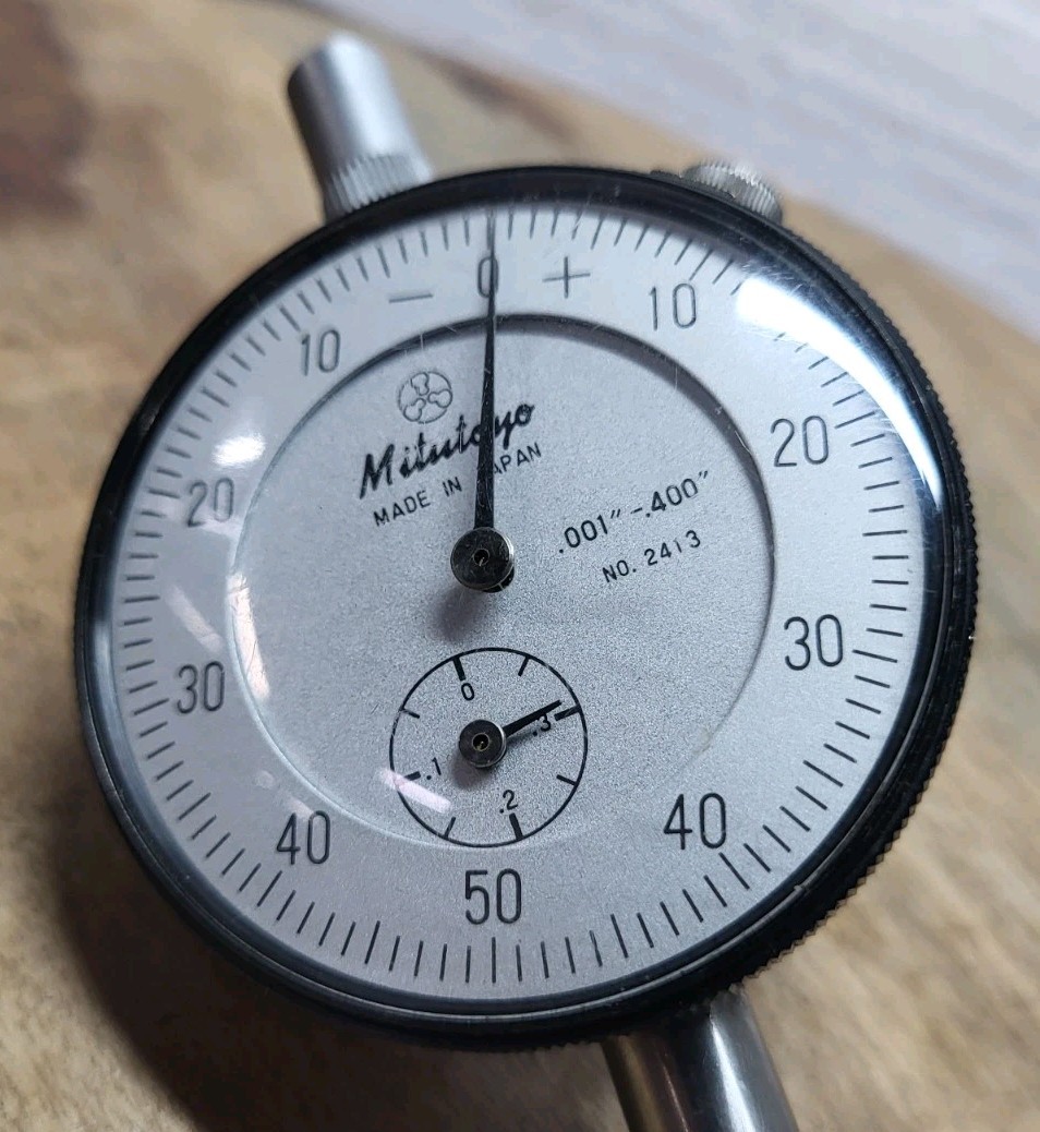 Mitutoyo 2413 001" Grad .400" Range Dial Indicator Excellent Condition