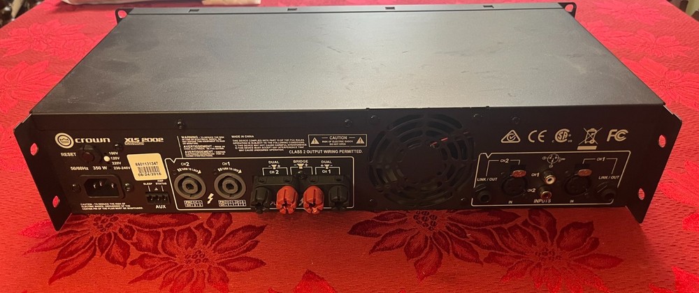 Crown XLs 2002 power amp