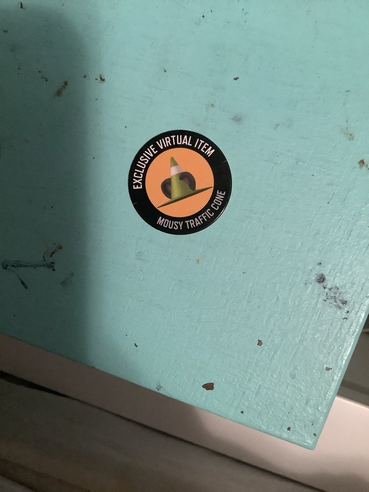 ROBLOX Mousy Traffic Cone Code Celebrity Series 8 Monsters Scared *Messaged*