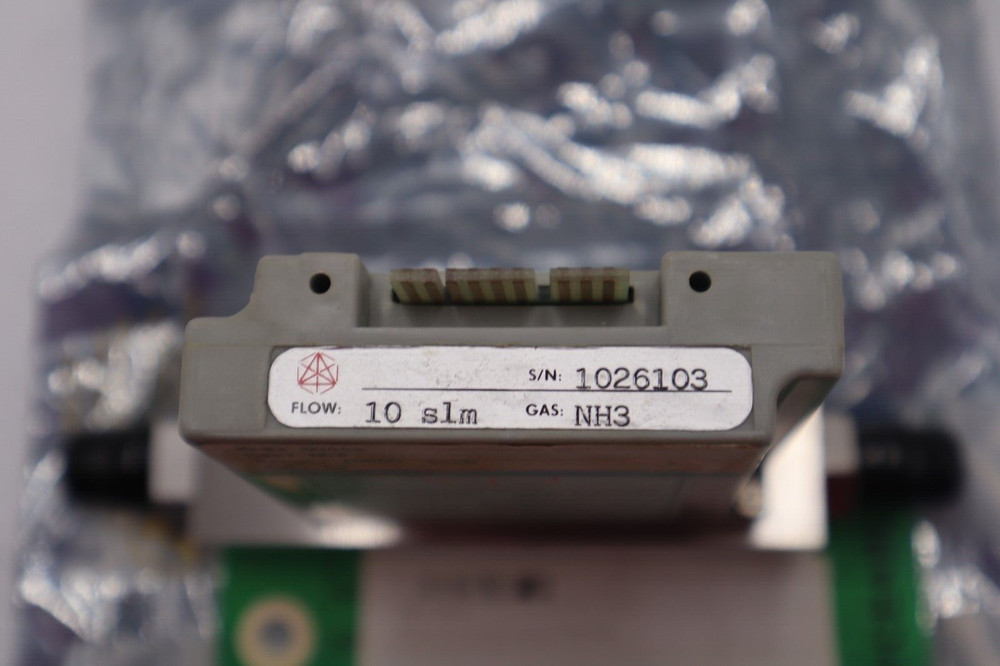Mass Flow Controller Model AFC-261 Advanced Semiconductor Materials  #K-1879