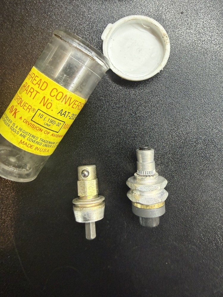 Avk Thread Conversion Kit, Aat-202-1032, 10-32, 190 Unf, 2 Pcs.
