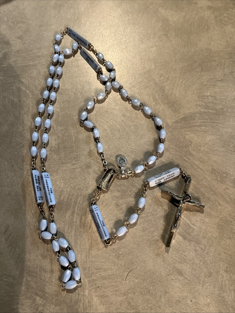 BEAUTIFUL VINTAGE CATHOLIC ROSARY #15