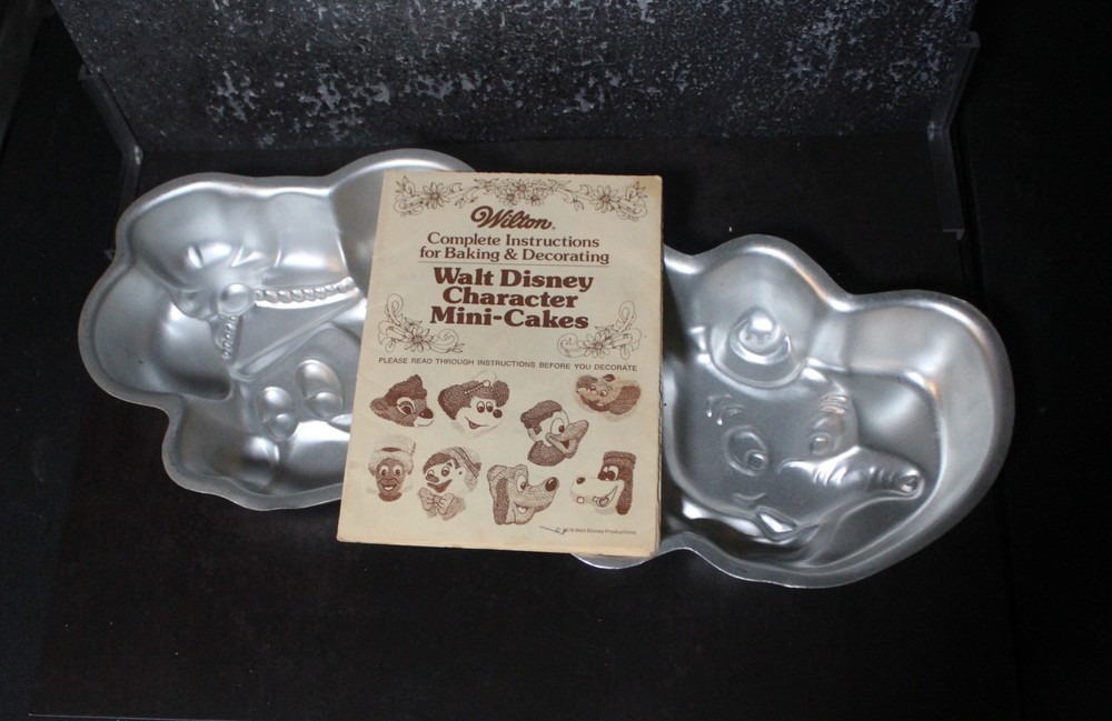 Wilton Disney Mickey Mouse Dumbo Cake Pans