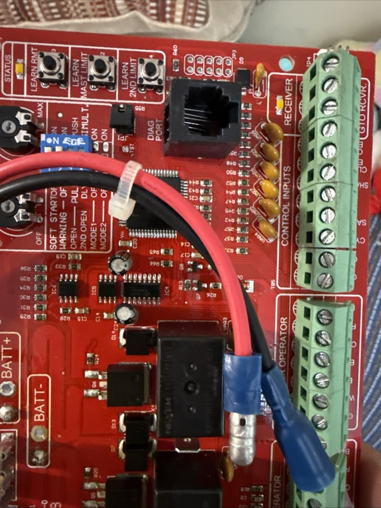 Mighty Mule Replacement Control Board for Mighty Mule Gate Openers (R4211) Red
