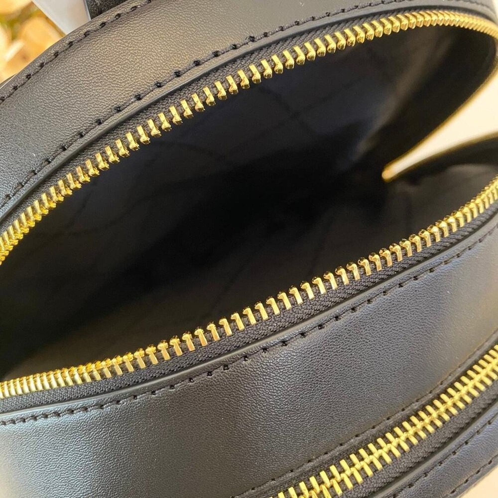 NWT Michael Kors Jaycee Medium Zip Pocket Backpack Black new