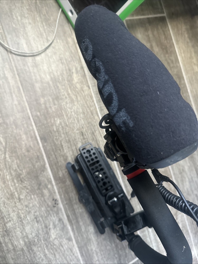 Rode VideoMic Pro+ Plus Microphone + Zeadio Holder