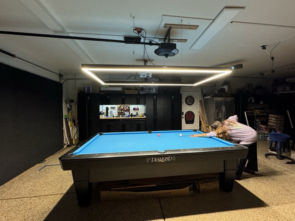 LED pool table light - Phone Control