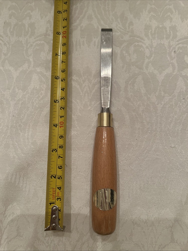 Ashley Iles # 1 / 14mm Straight Carving Chisel Excellent Condition Sharp