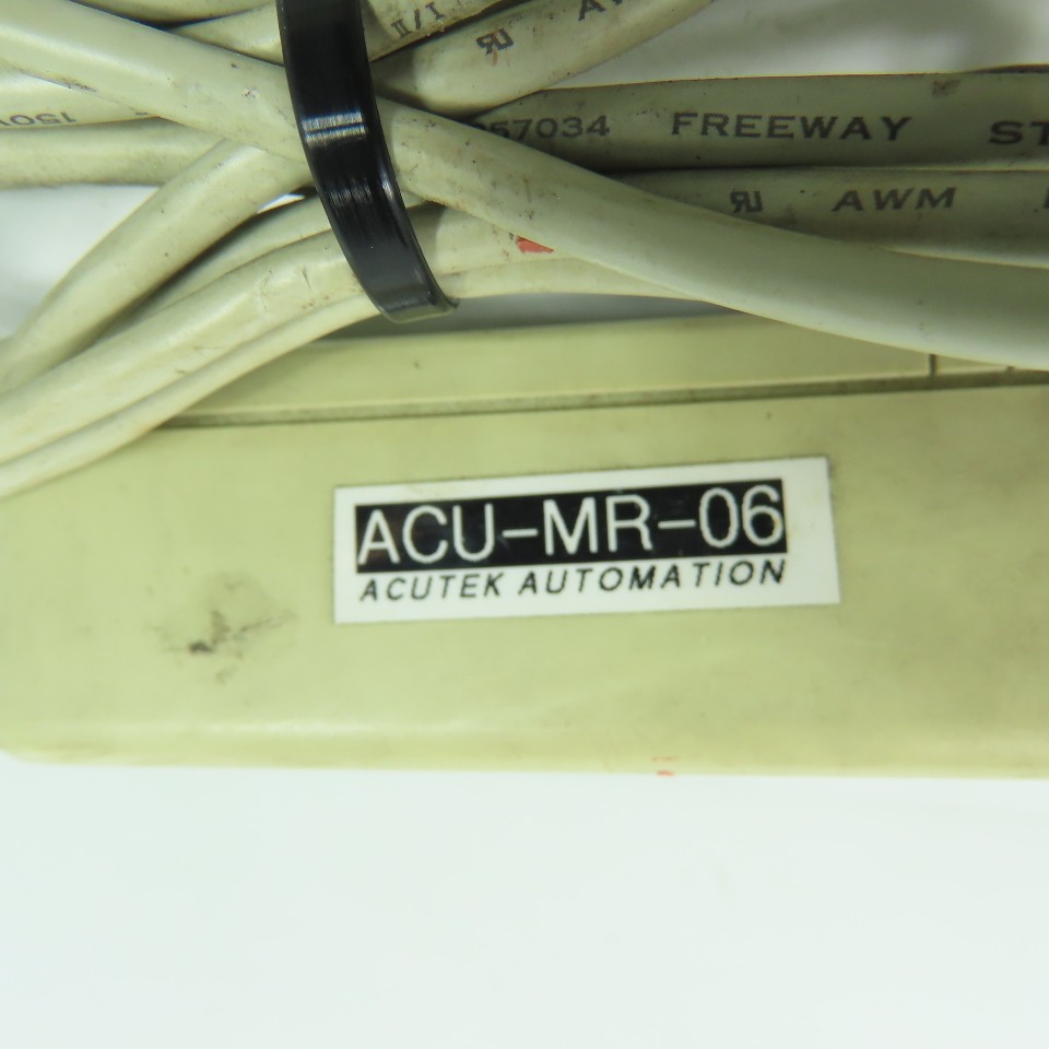 ID TECH ACU-MR-06 IDEA-334133 Magnetic Stripe Card Reader USB