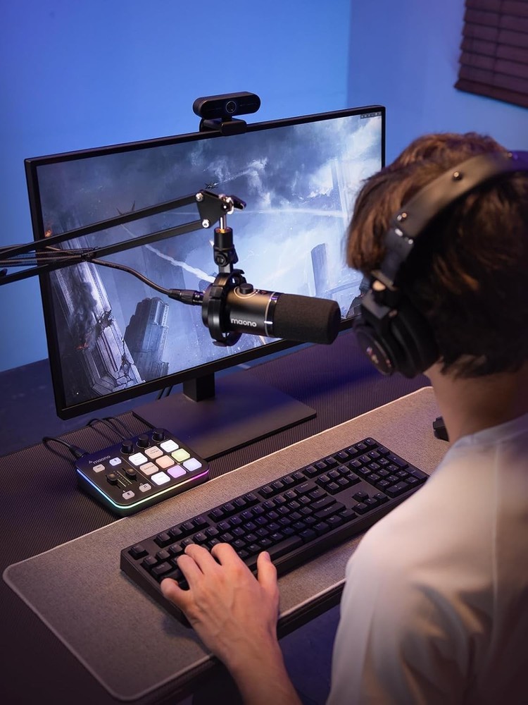 Gaming Streaming Equipment Bundle: Audio Interface Mixer and XLR Dynamic Mic RGB