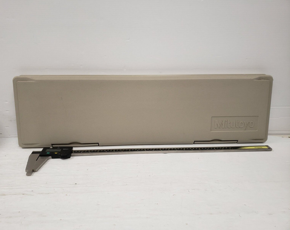 (65916-1) Mitutoyo CDC-24"C Caliper