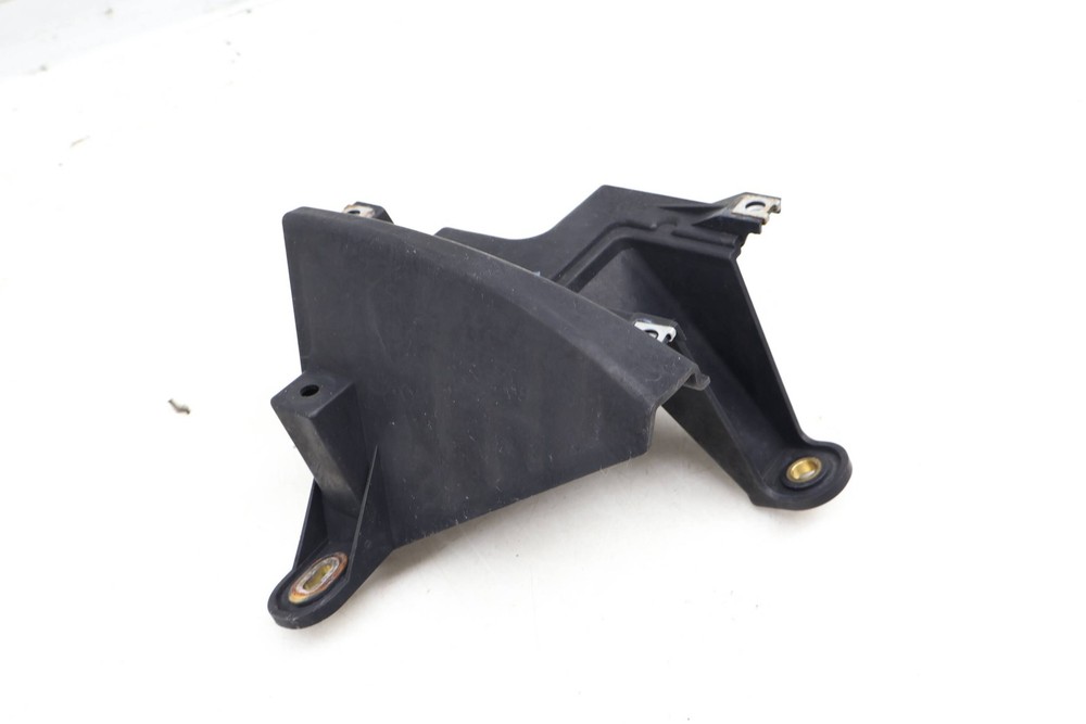 2015-2018 PORSCHE CAYENNE - Right LANE Change Assist Control Module Bracket