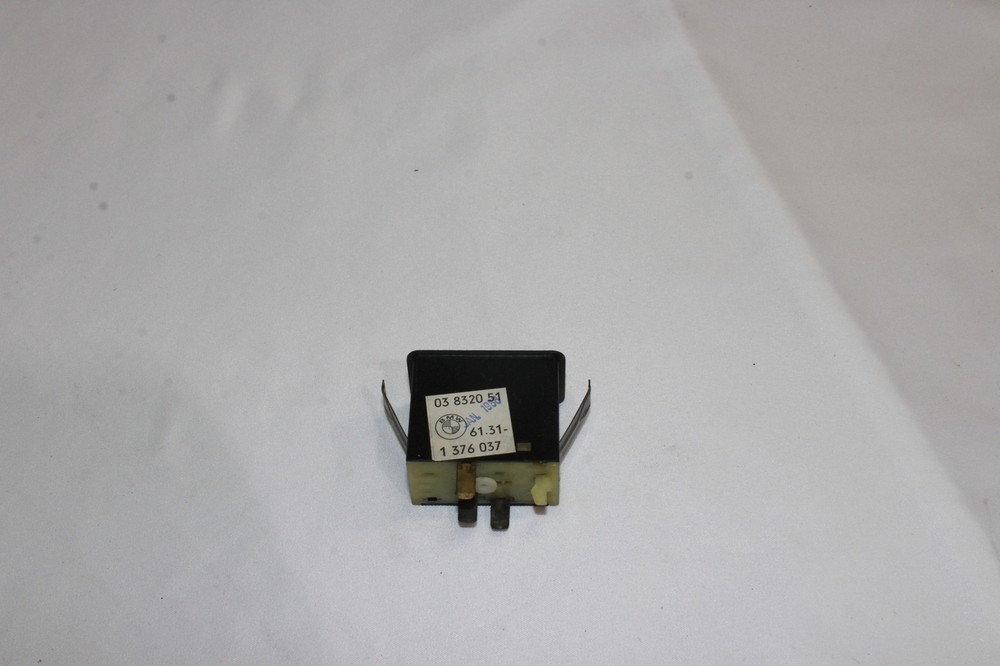 Switch heated rear window for BMW E-28 E-30 Euro