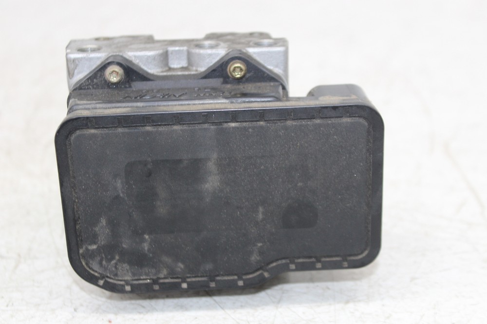 04 HONDA SILVER WING 600 FSC600A ABS PUMP UNIT MODULE