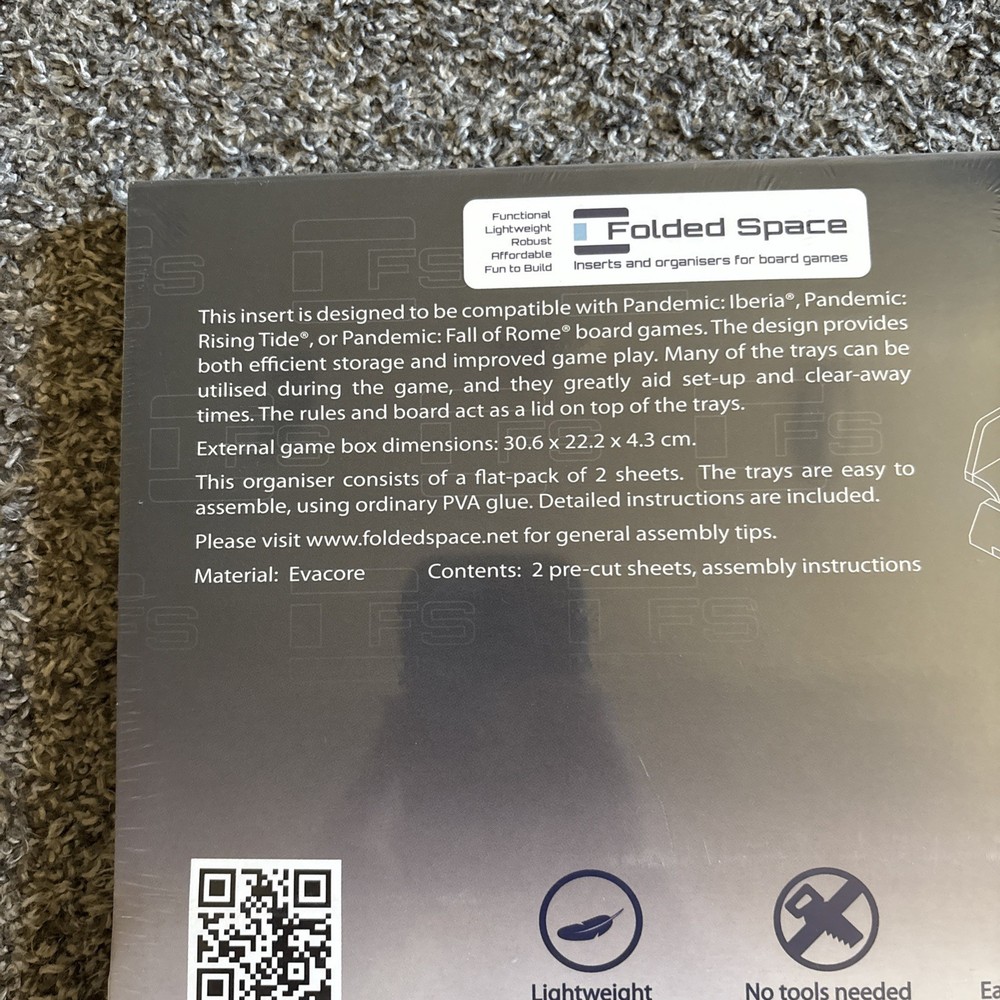 Folded Space Box Insert: Pandemic Stand Alone