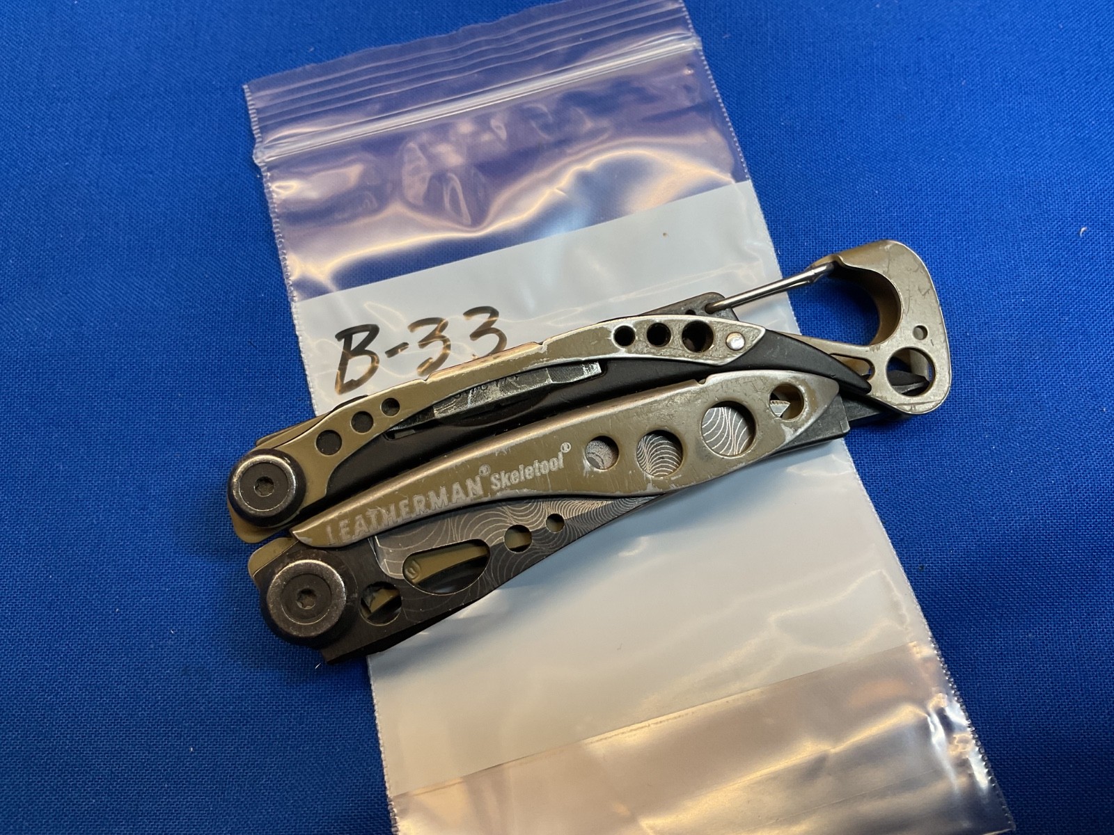 Leatherman Skeletool Multi Tool Knife Pliers