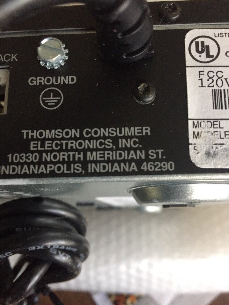 RCA DIRECTV RECEIVER PLUS Direct TV Satellite Box. No remote